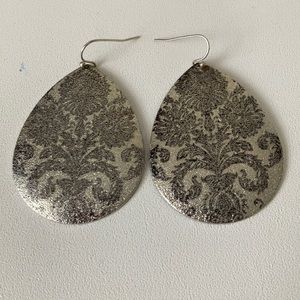 Tear Drop Earrings